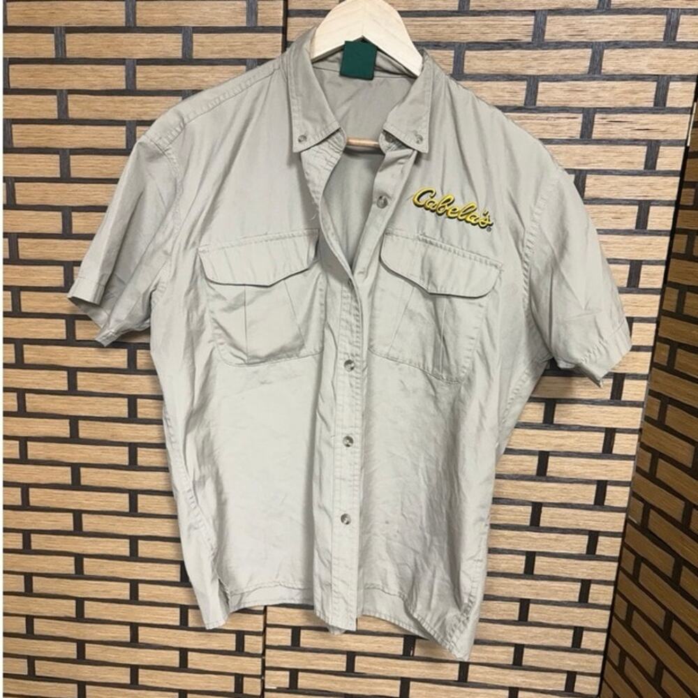 Cabelas Tan Button Down Shirt Size Medium